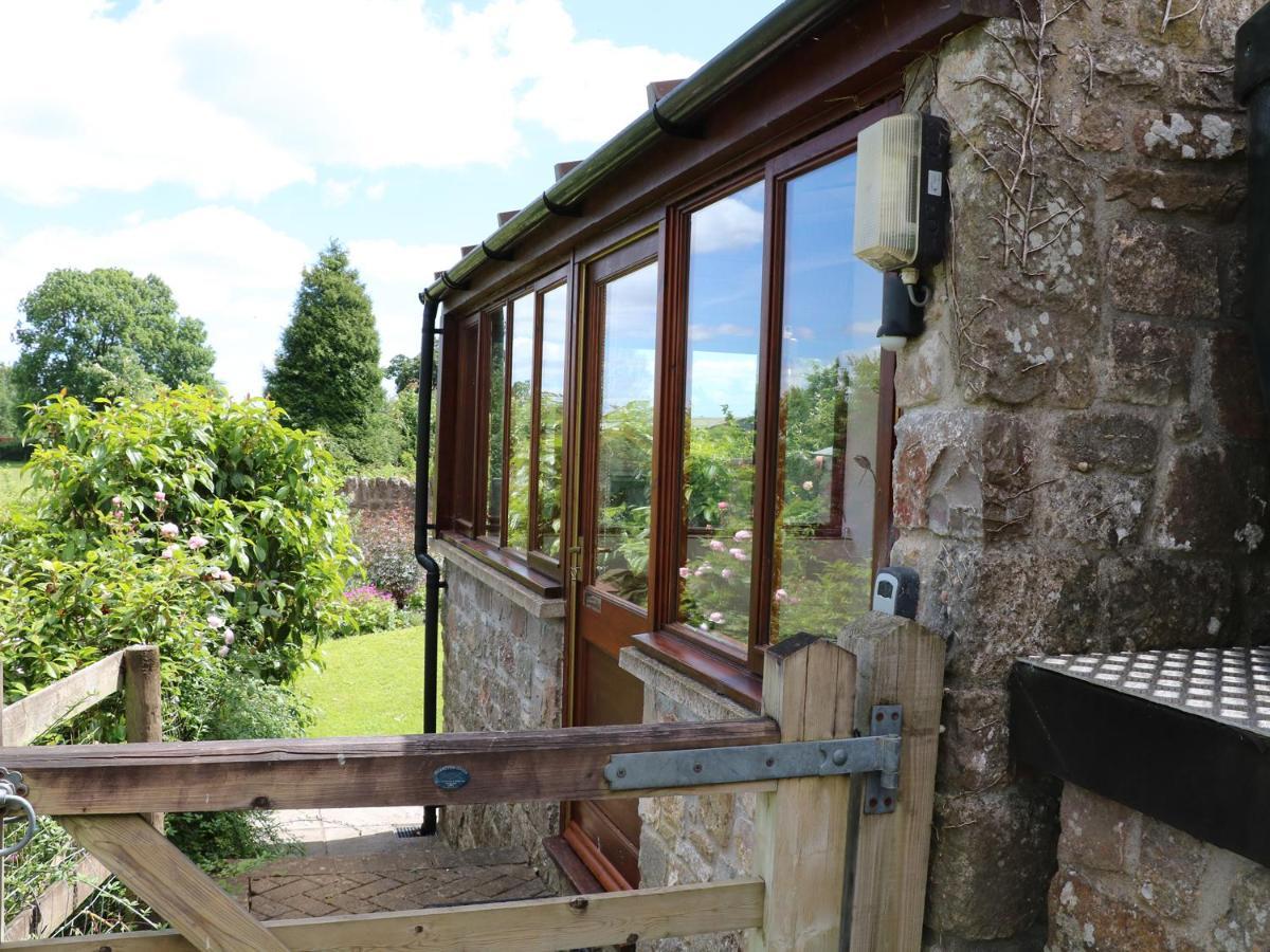 The Granary Villa Lydney Exterior photo